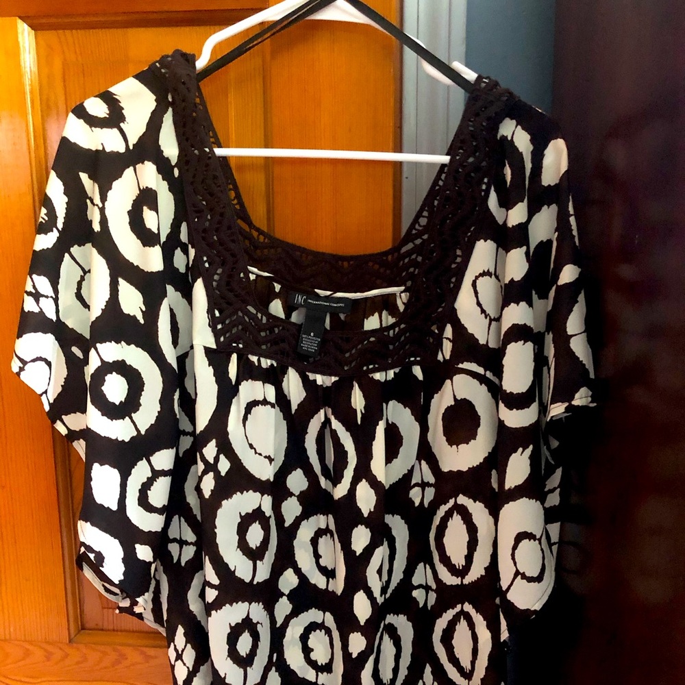Women’s shirt